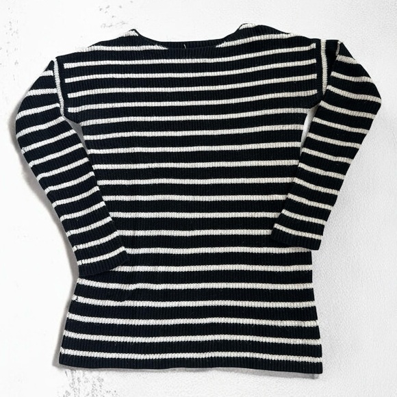 Old Navy Monochrome Striped Knit Sweater Size M - Picture 1 of 6